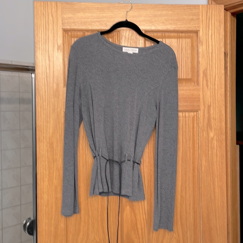 Gray blouse with leather belt